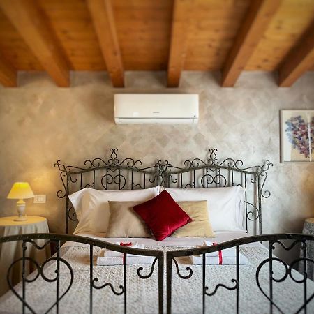 Casa Danema Lejlighed Sirmione Eksteriør billede