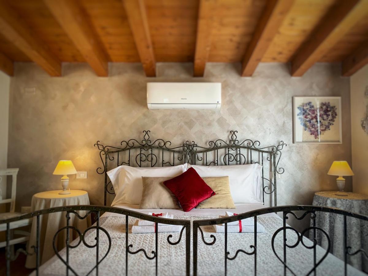 Casa Danema Lejlighed Sirmione Eksteriør billede