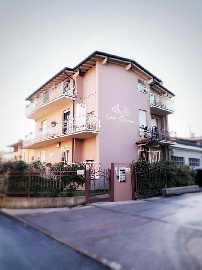 Casa Danema Lejlighed Sirmione Eksteriør billede